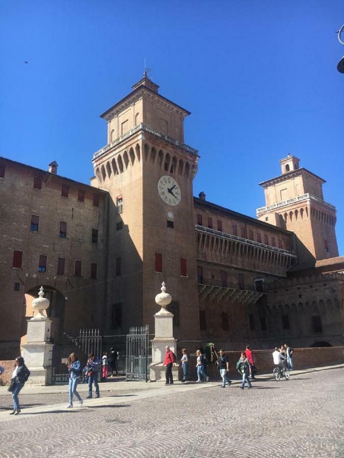 Ferienwohnung A Due Passi Dal Castello Ferrara Exterior foto